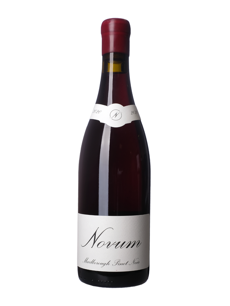 novum_pinot_noir_243b72d5-d5be-437d-a0ac-0d8c0df28b49.png